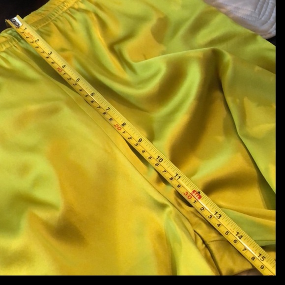 ๐ dianaira Silk Wide Leg Lined, High elastic waist reversible matte-shiny pants - Picture 4 of 10